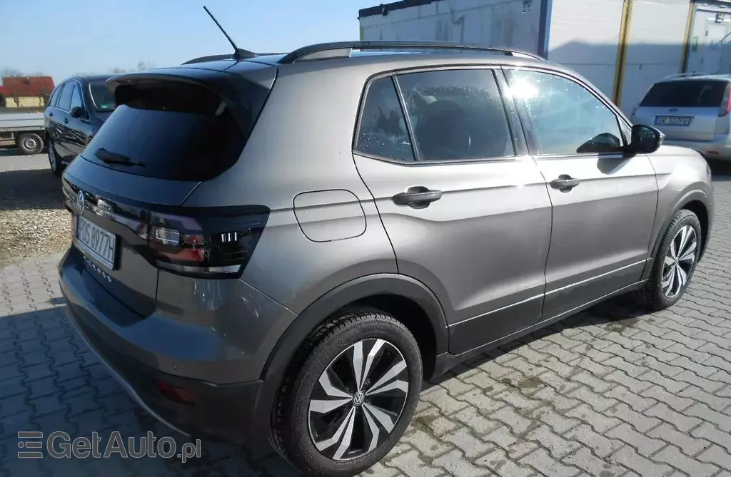 VOLKSWAGEN T-Cross 