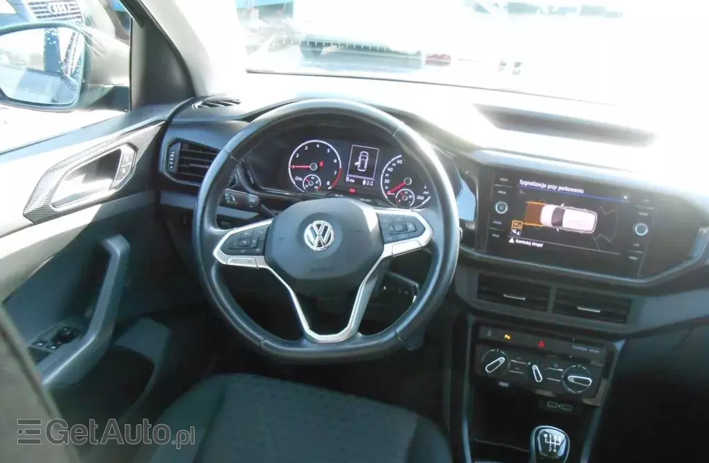 VOLKSWAGEN T-Cross 