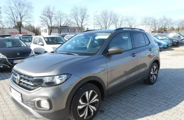 VOLKSWAGEN T-Cross 