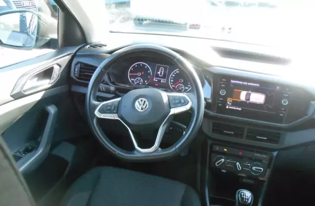 VOLKSWAGEN T-Cross 
