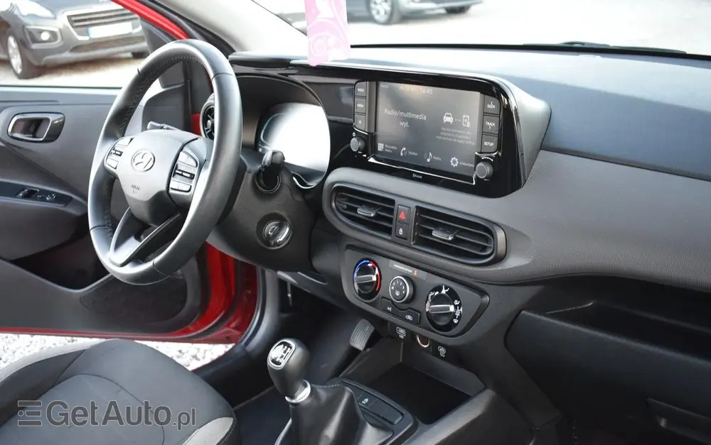 HYUNDAI I10 1.0 Connect & Go