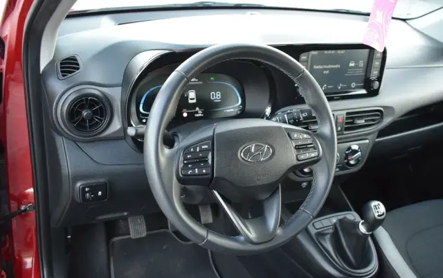 HYUNDAI I10 1.0 Connect & Go