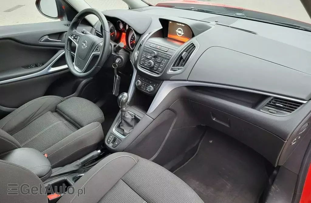 OPEL Zafira 
