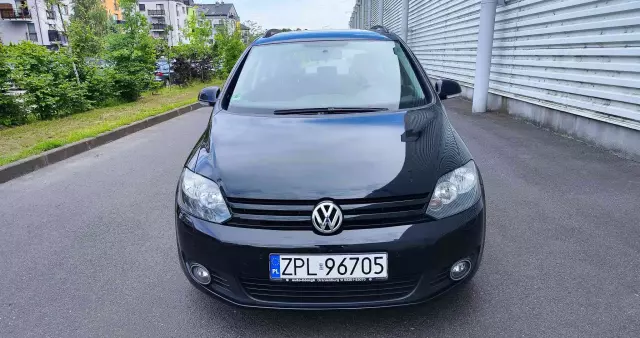 VOLKSWAGEN Golf Plus 