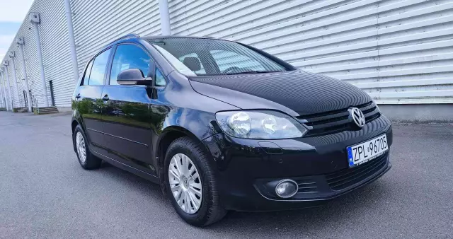 VOLKSWAGEN Golf Plus 