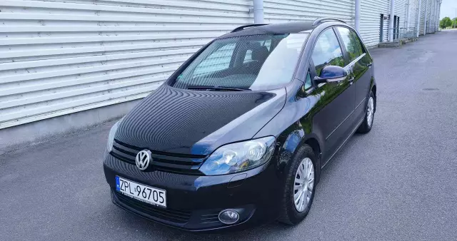 VOLKSWAGEN Golf Plus 