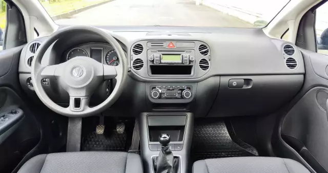 VOLKSWAGEN Golf Plus 