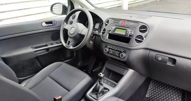 VOLKSWAGEN Golf Plus 