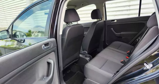 VOLKSWAGEN Golf Plus 