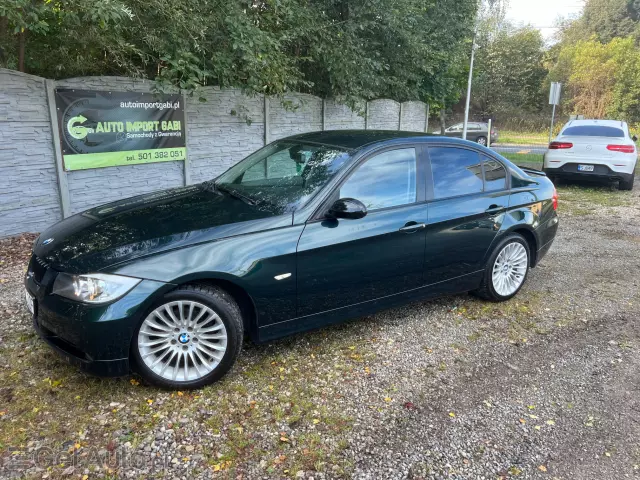 BMW Seria 3 318i