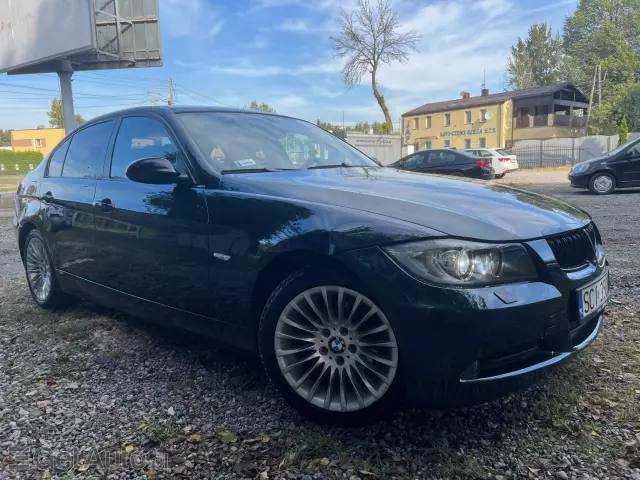 BMW Seria 3 318i