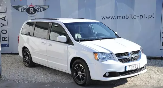 DODGE Caravan 