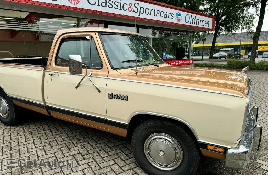 DODGE RAM 