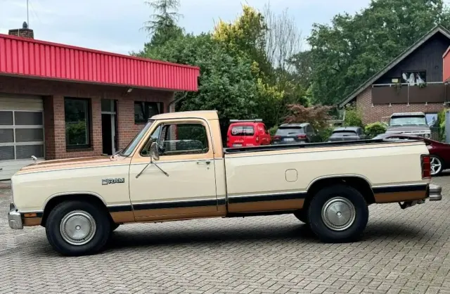 DODGE RAM 
