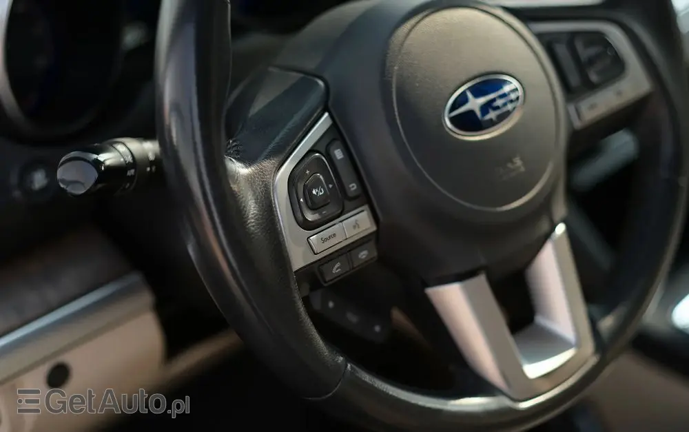 SUBARU Outback 