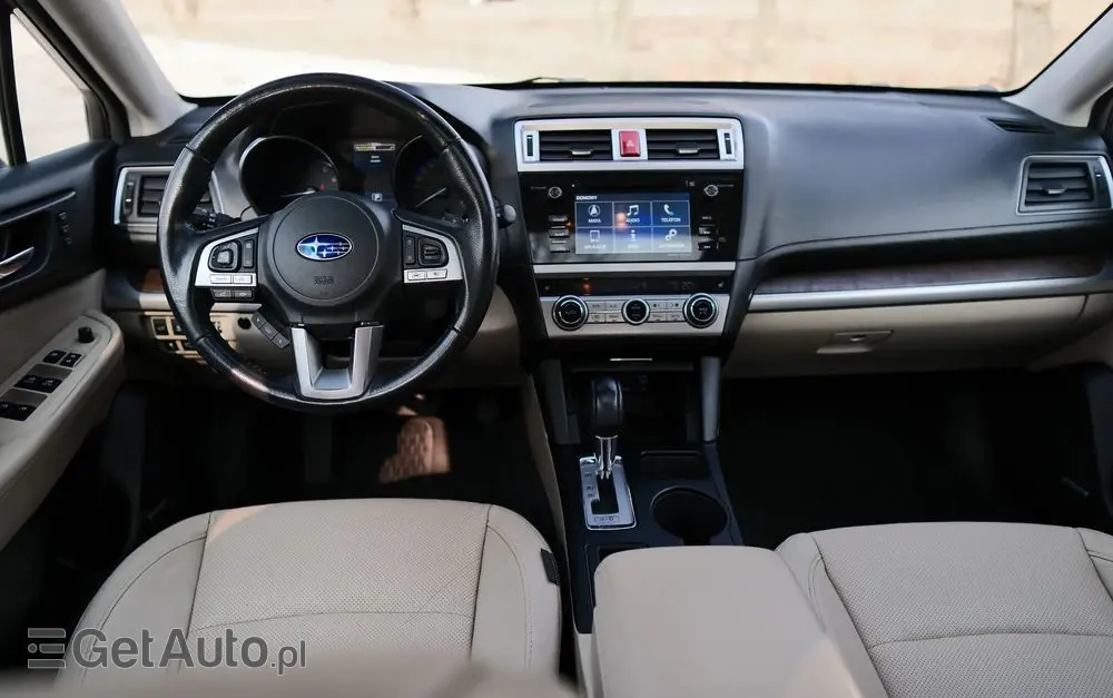 SUBARU Outback 