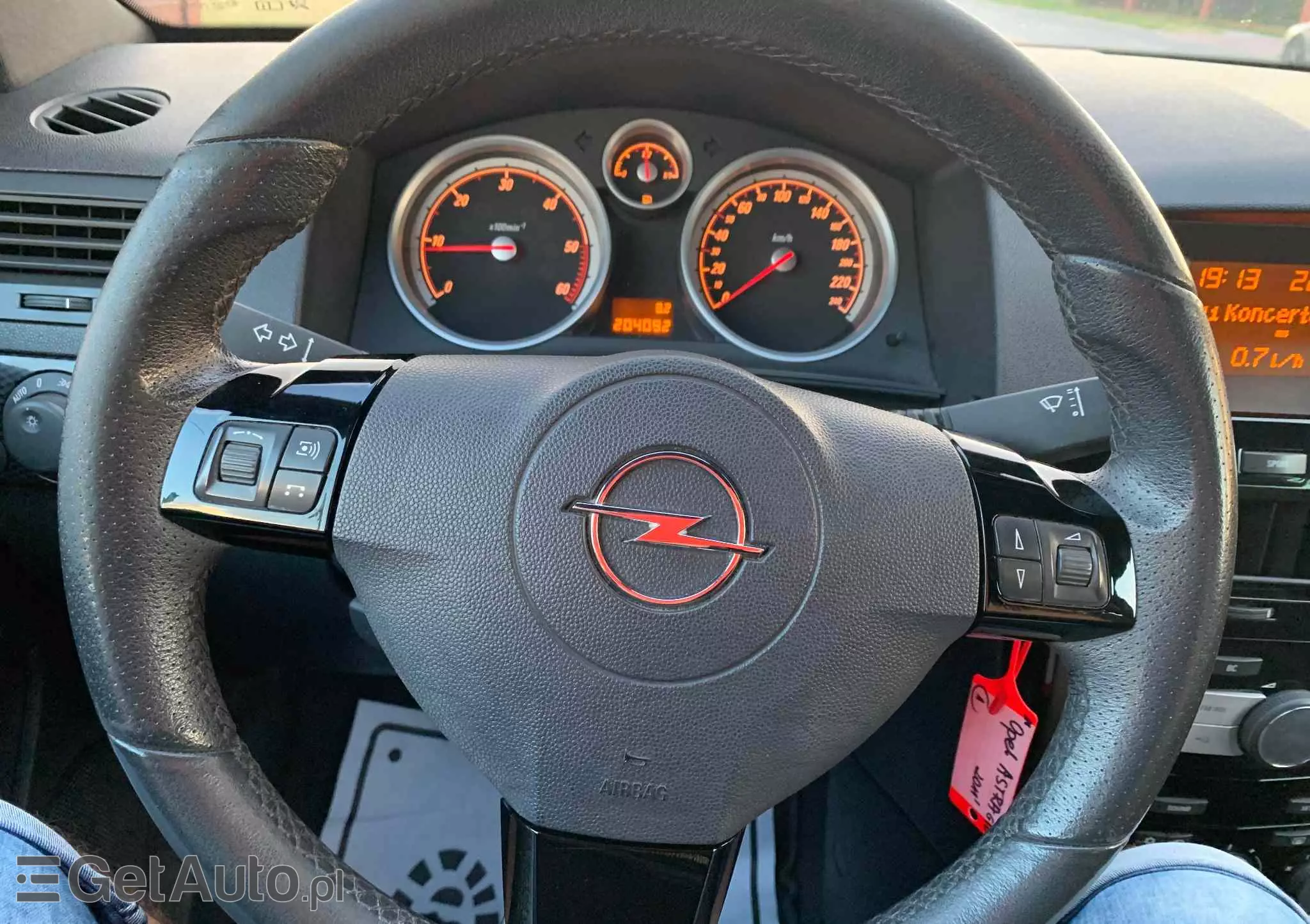 OPEL Astra GTC 1.7 CDTI DPF (119g) Sport