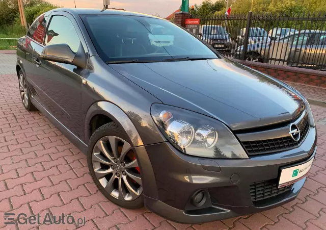 OPEL Astra GTC 1.7 CDTI DPF (119g) Sport