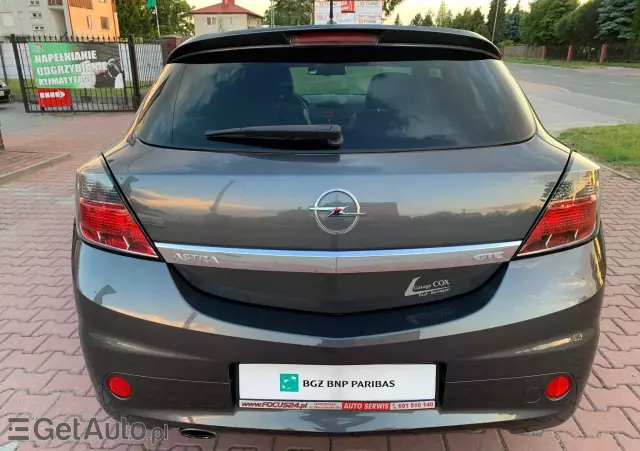 OPEL Astra GTC 1.7 CDTI DPF (119g) Sport