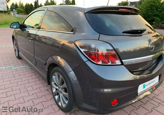OPEL Astra GTC 1.7 CDTI DPF (119g) Sport