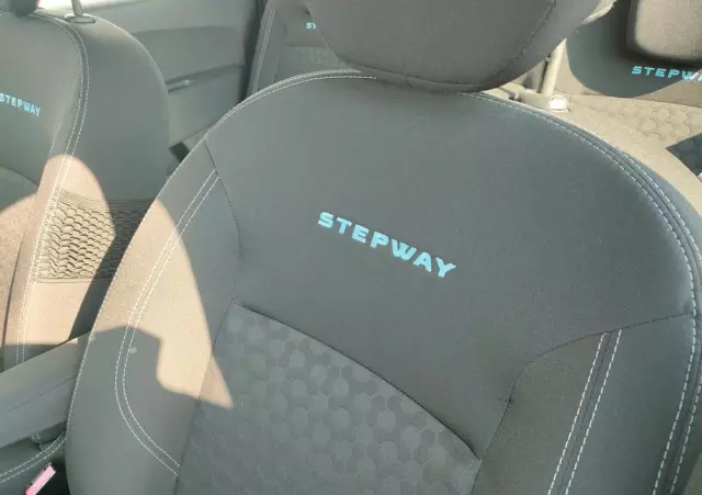 DACIA Lodgy 1.2 TCe Stepway S&S EU6