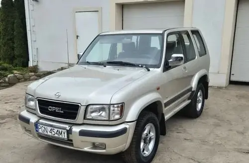 OPEL Monterey 