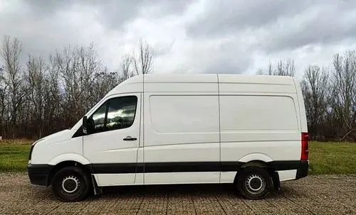VOLKSWAGEN Crafter 