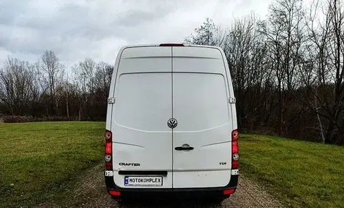 VOLKSWAGEN Crafter 