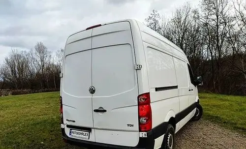 VOLKSWAGEN Crafter 