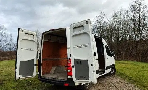 VOLKSWAGEN Crafter 