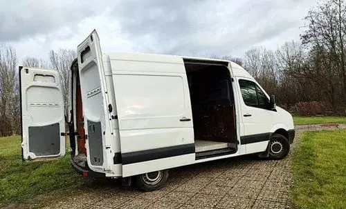 VOLKSWAGEN Crafter 