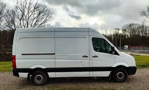 VOLKSWAGEN Crafter 