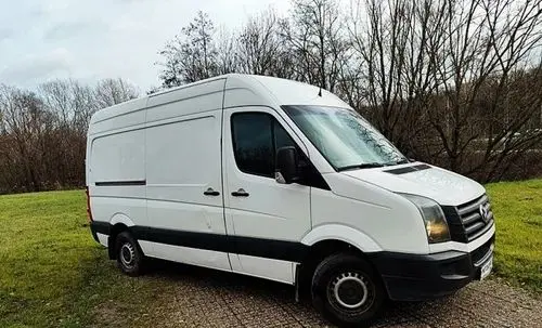 VOLKSWAGEN Crafter 