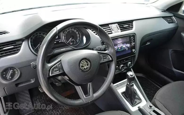 SKODA Octavia 1.6 TDI SCR Style