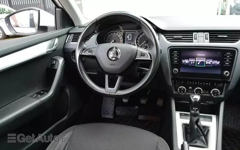 SKODA Octavia 1.6 TDI SCR Style