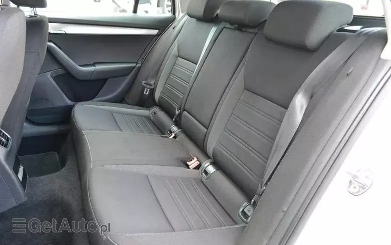 SKODA Octavia 1.6 TDI SCR Style