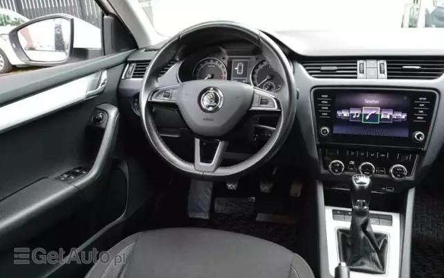 SKODA Octavia 1.6 TDI SCR Style