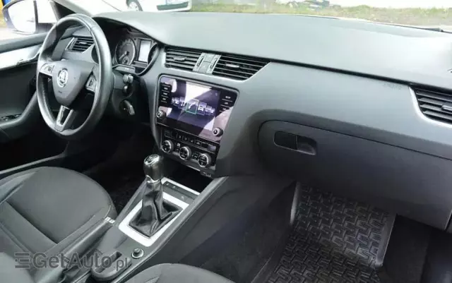 SKODA Octavia 1.6 TDI SCR Style