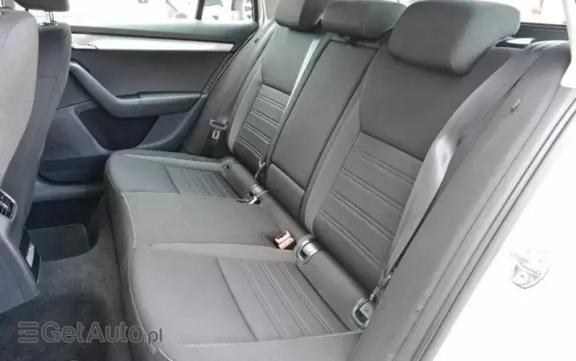 SKODA Octavia 1.6 TDI SCR Style