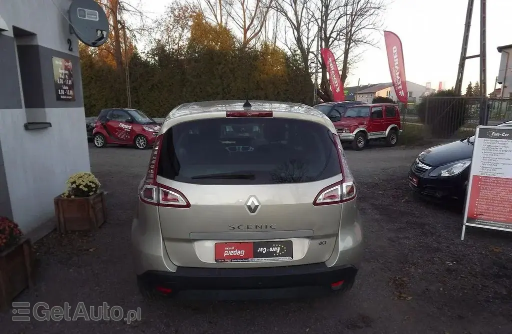 RENAULT Scenic 