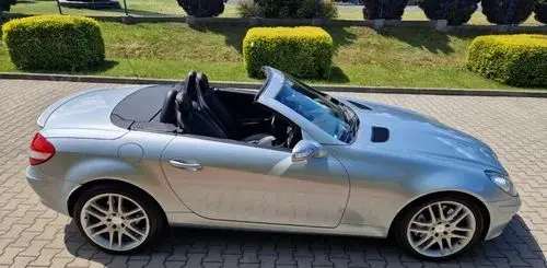 MERCEDES-BENZ SLK 