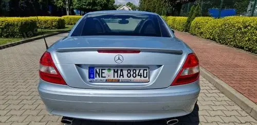 MERCEDES-BENZ SLK 