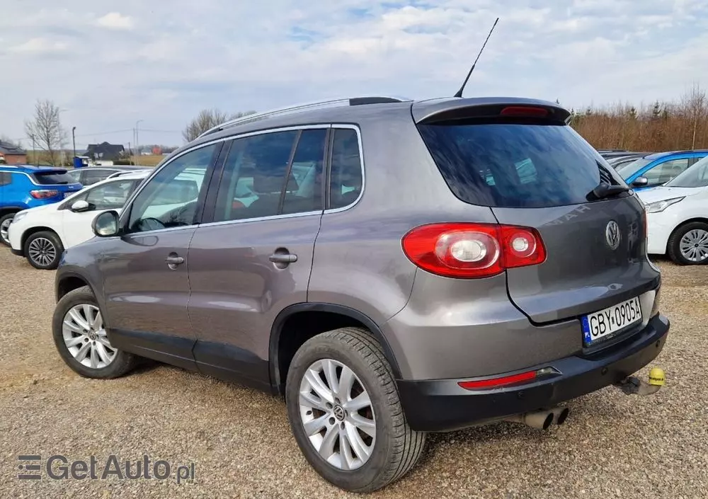 VOLKSWAGEN Tiguan 1.4 TSI Sport & Style