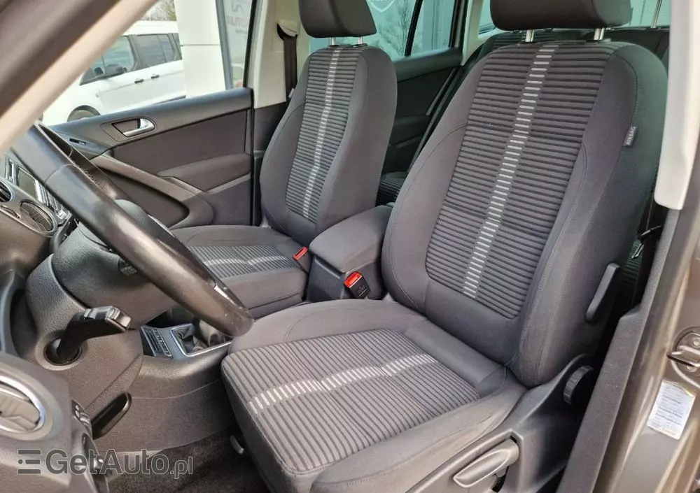 VOLKSWAGEN Tiguan 1.4 TSI Sport & Style