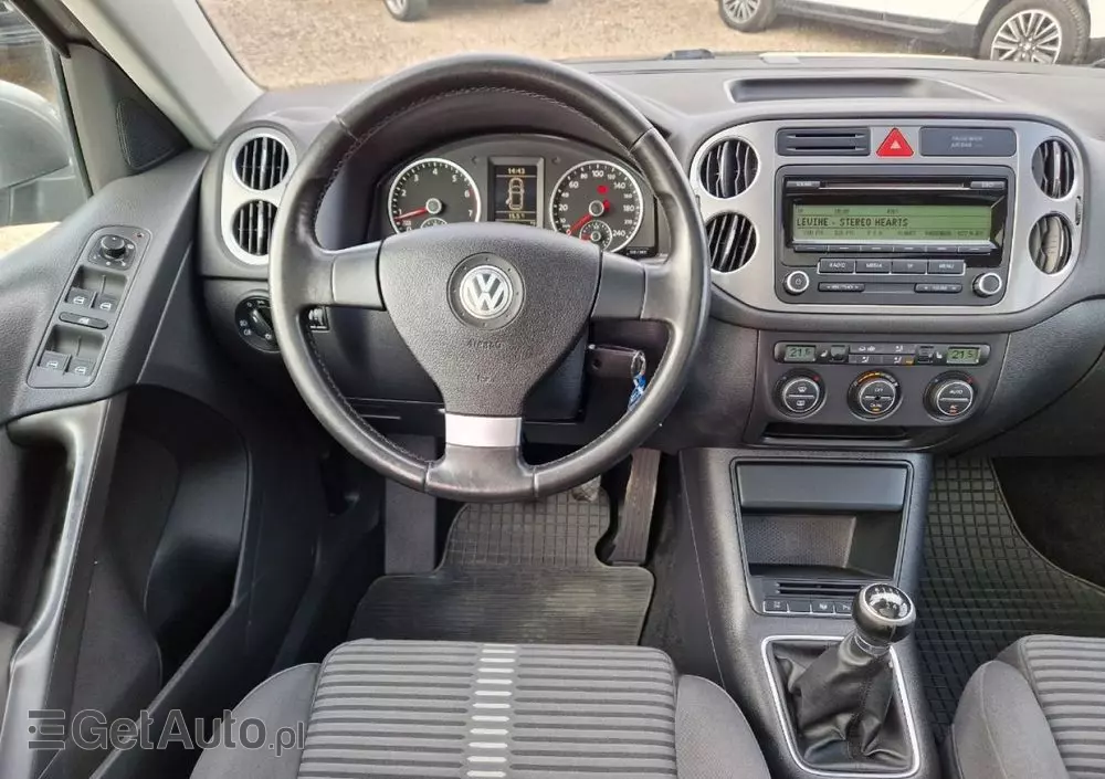 VOLKSWAGEN Tiguan 1.4 TSI Sport & Style