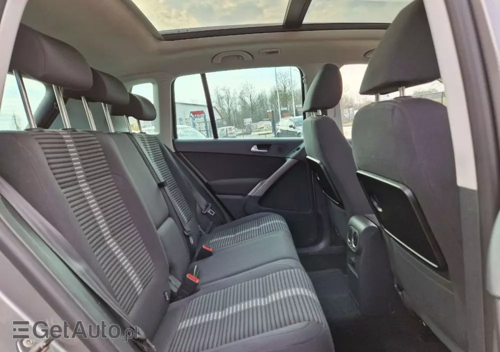 VOLKSWAGEN Tiguan 1.4 TSI Sport & Style