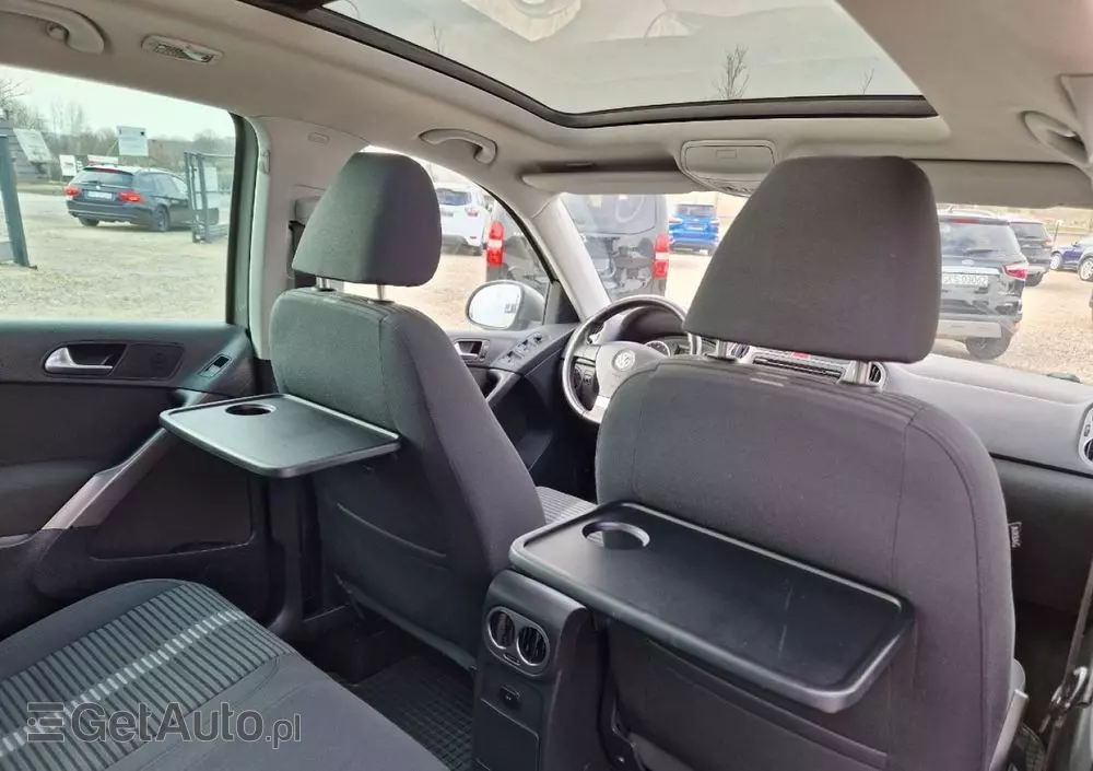 VOLKSWAGEN Tiguan 1.4 TSI Sport & Style