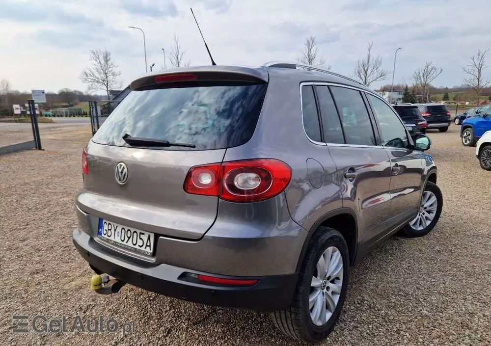 VOLKSWAGEN Tiguan 1.4 TSI Sport & Style