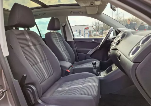 VOLKSWAGEN Tiguan 1.4 TSI Sport & Style