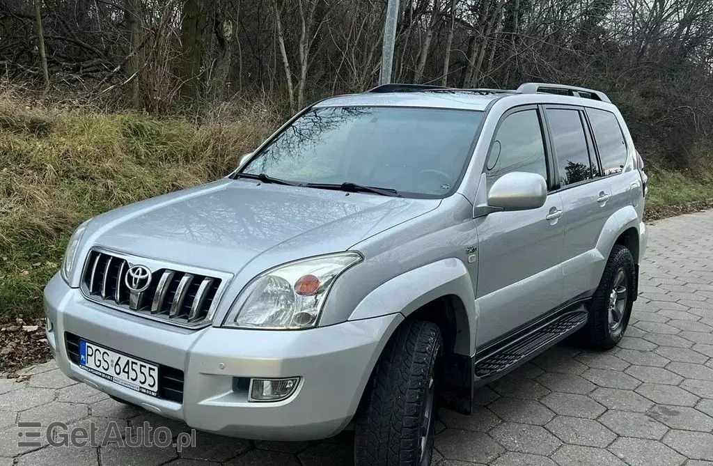 TOYOTA Land Cruiser 